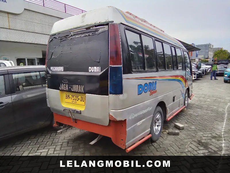 ISUZU ELF - View 3